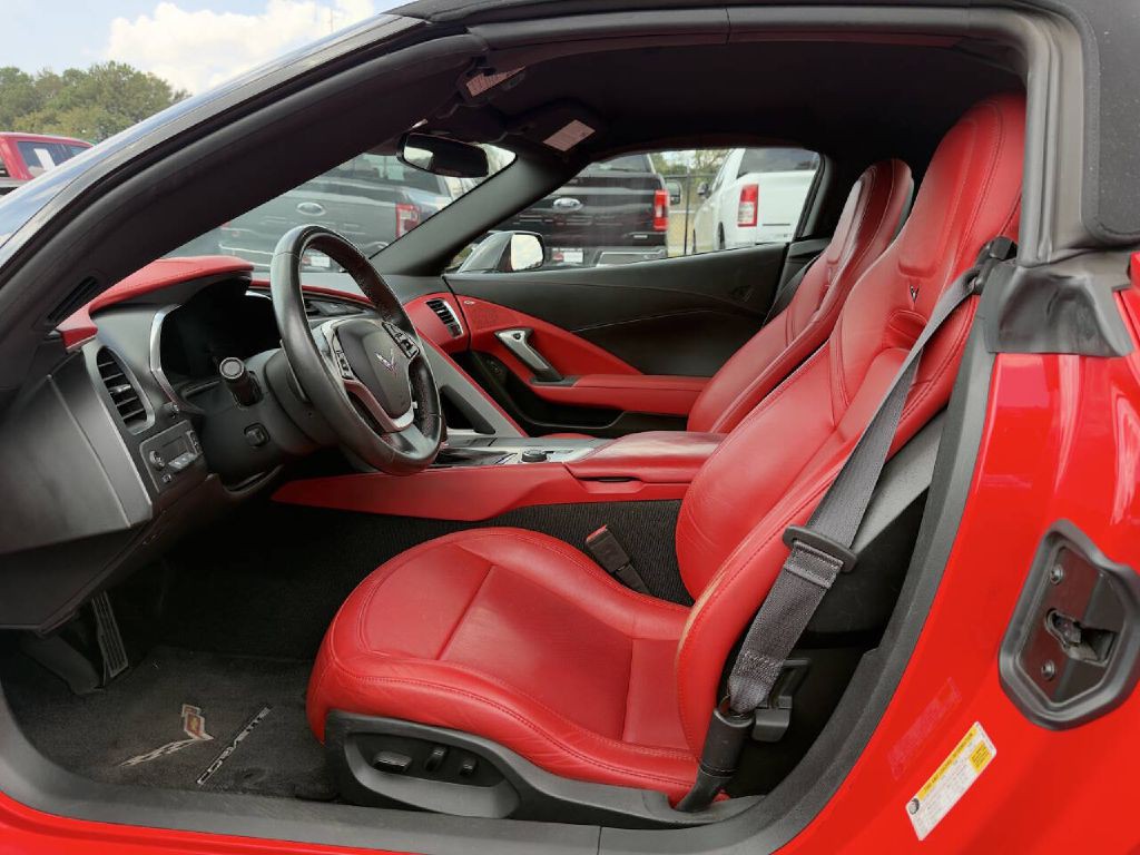 2014 Chevrolet Corvette Image 15