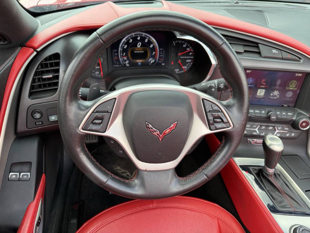 2014 Chevrolet Corvette Image 18