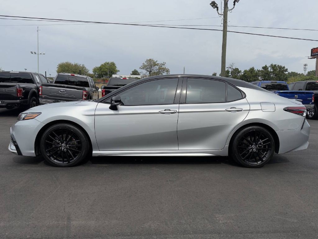 2021 Toyota Camry Image 4