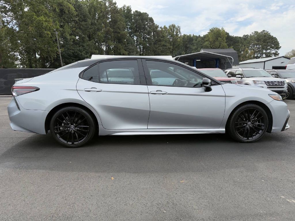 2021 Toyota Camry Image 5