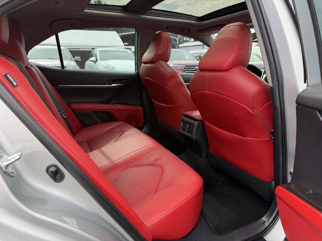 2021 Toyota Camry Image 10