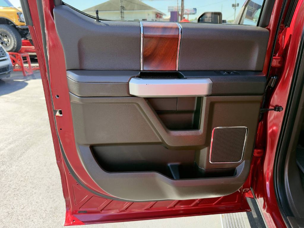 2017 Ford F-150 Image 21