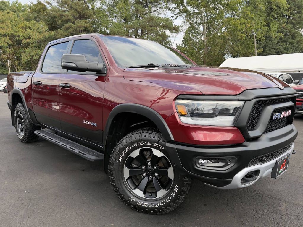 2023 RAM 1500 Image 3