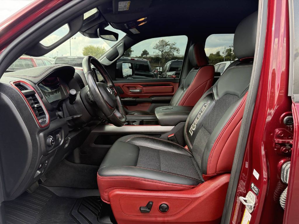 2023 RAM 1500 Image 9