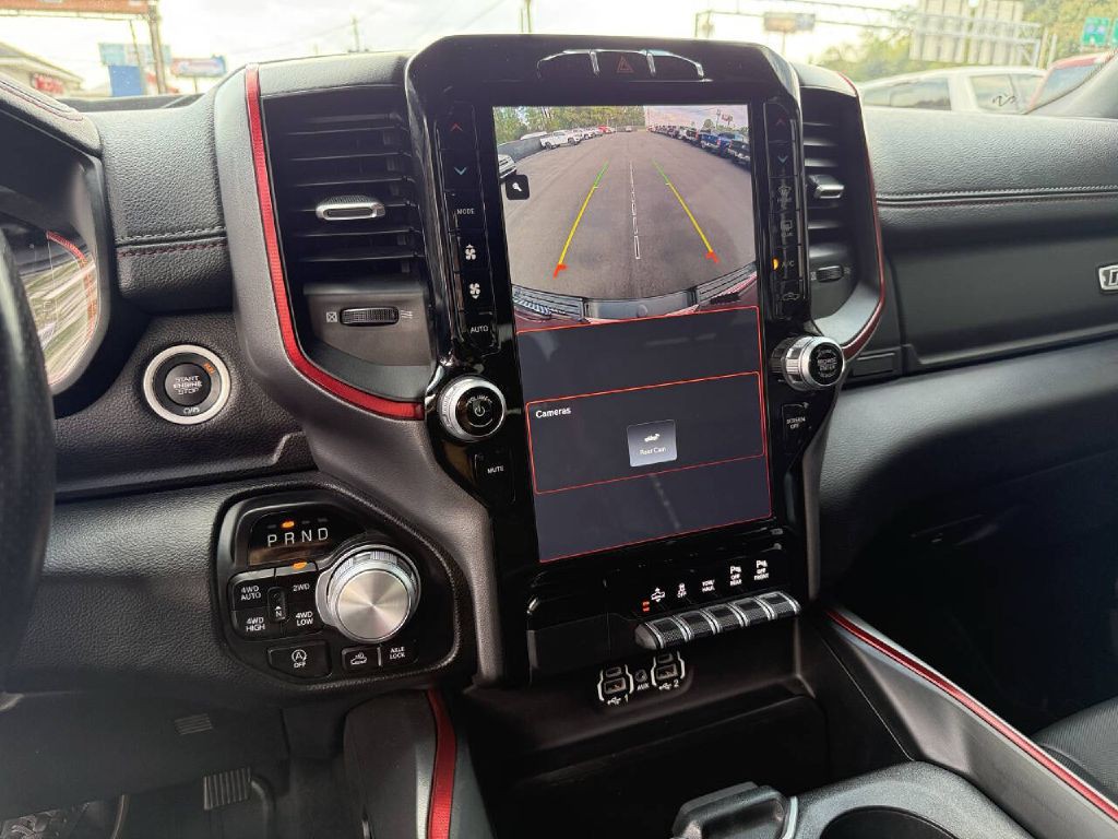 2023 RAM 1500 Image 17