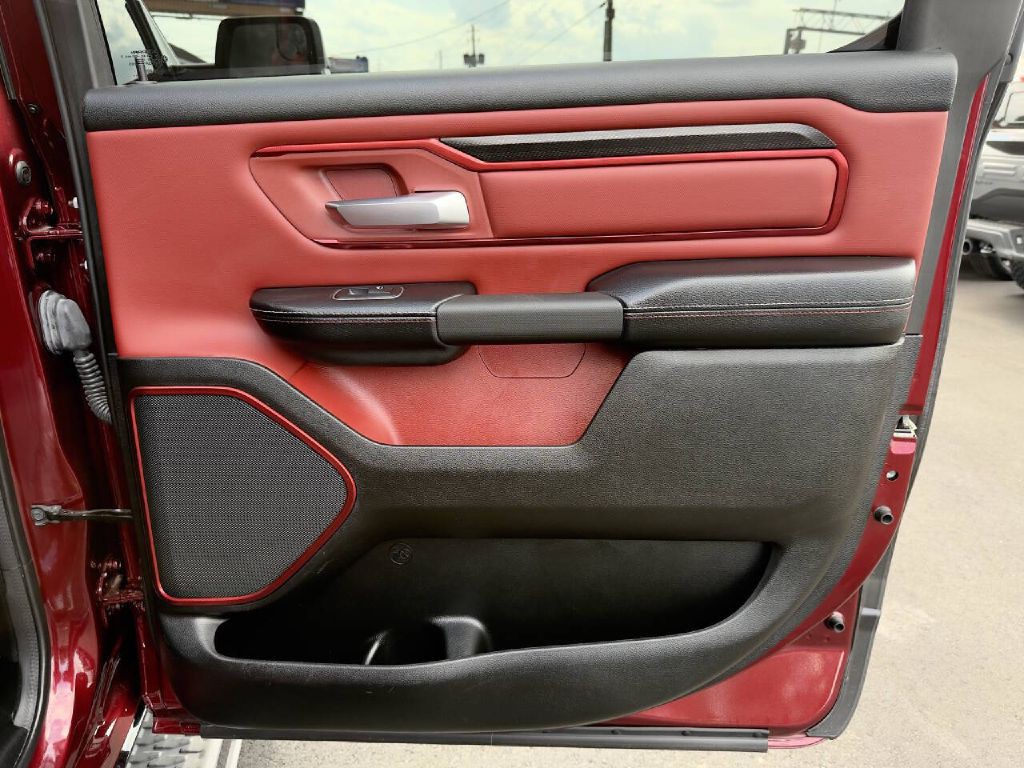 2023 RAM 1500 Image 22