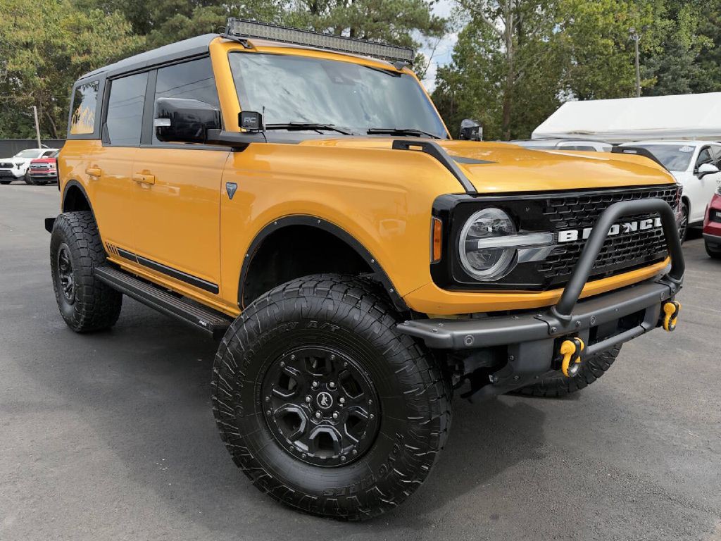2021 Ford Bronco Image 3