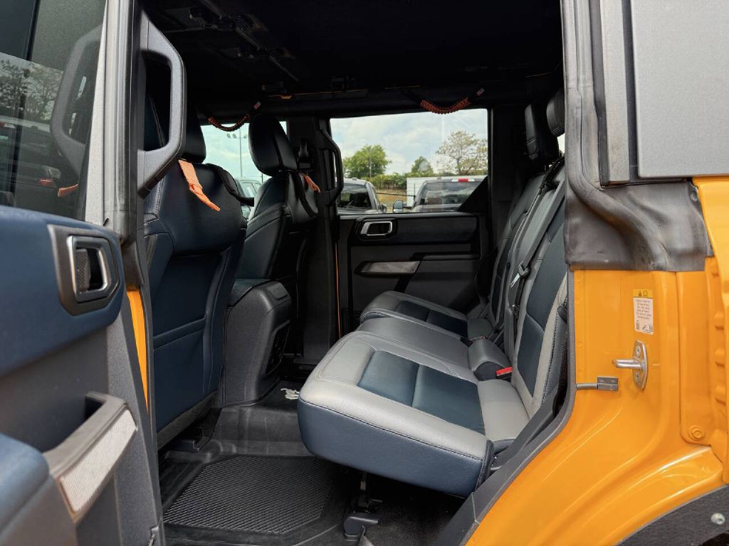 2021 Ford Bronco Image 12