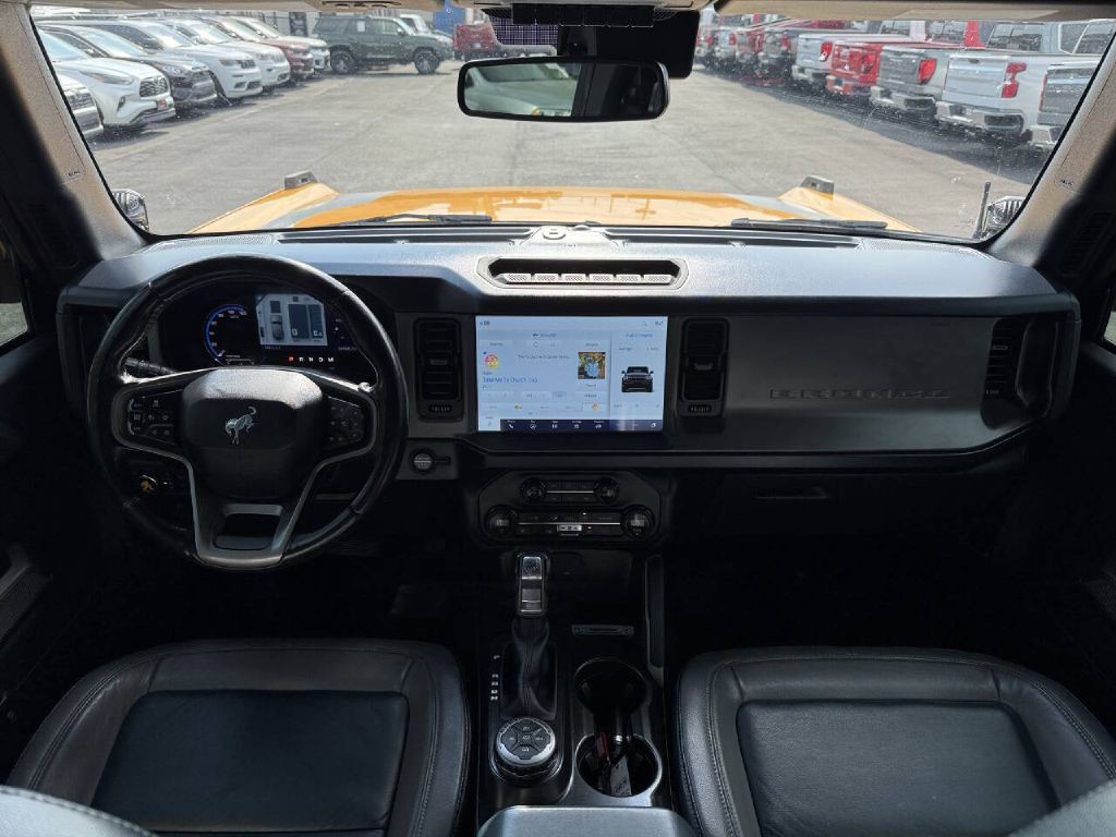 2021 Ford Bronco Image 15