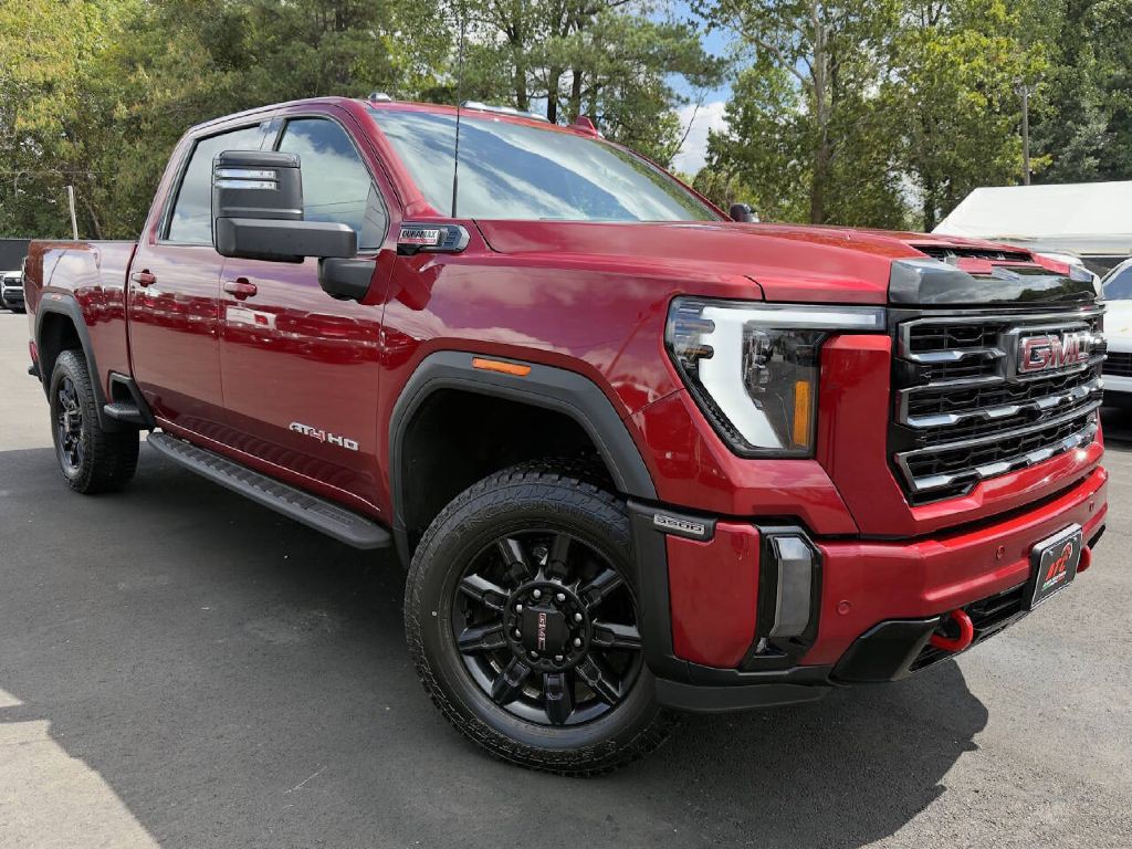 2024 GMC Sierra Image 3