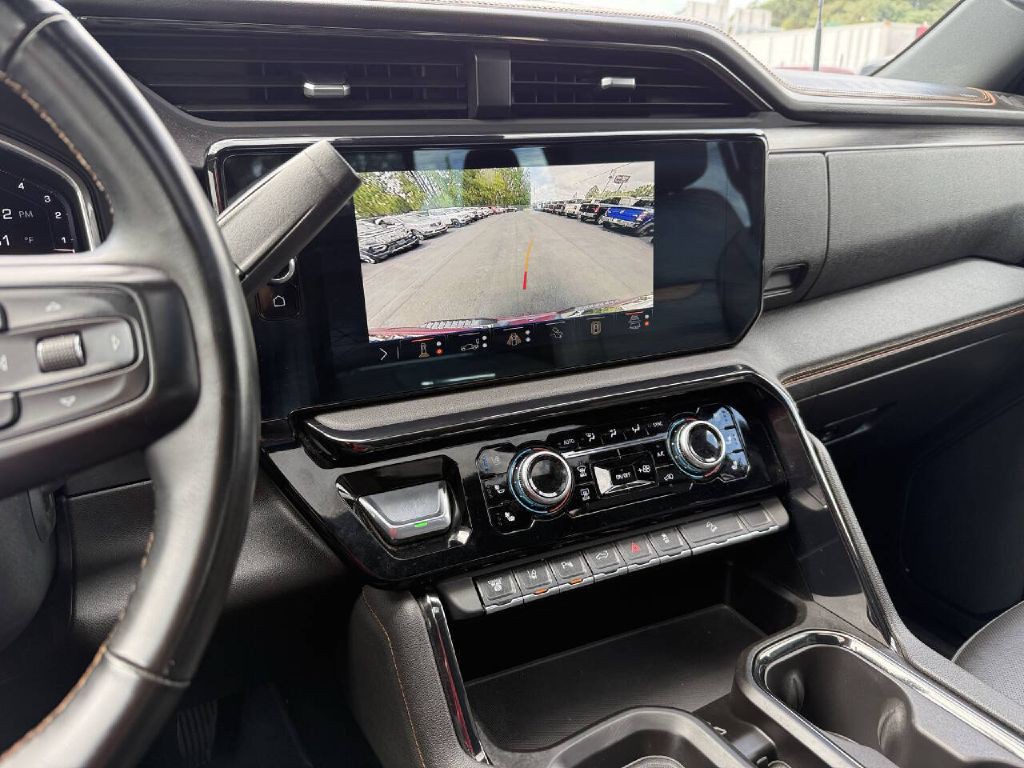 2024 GMC Sierra Image 19