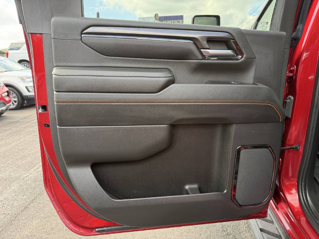 2024 GMC Sierra Image 20