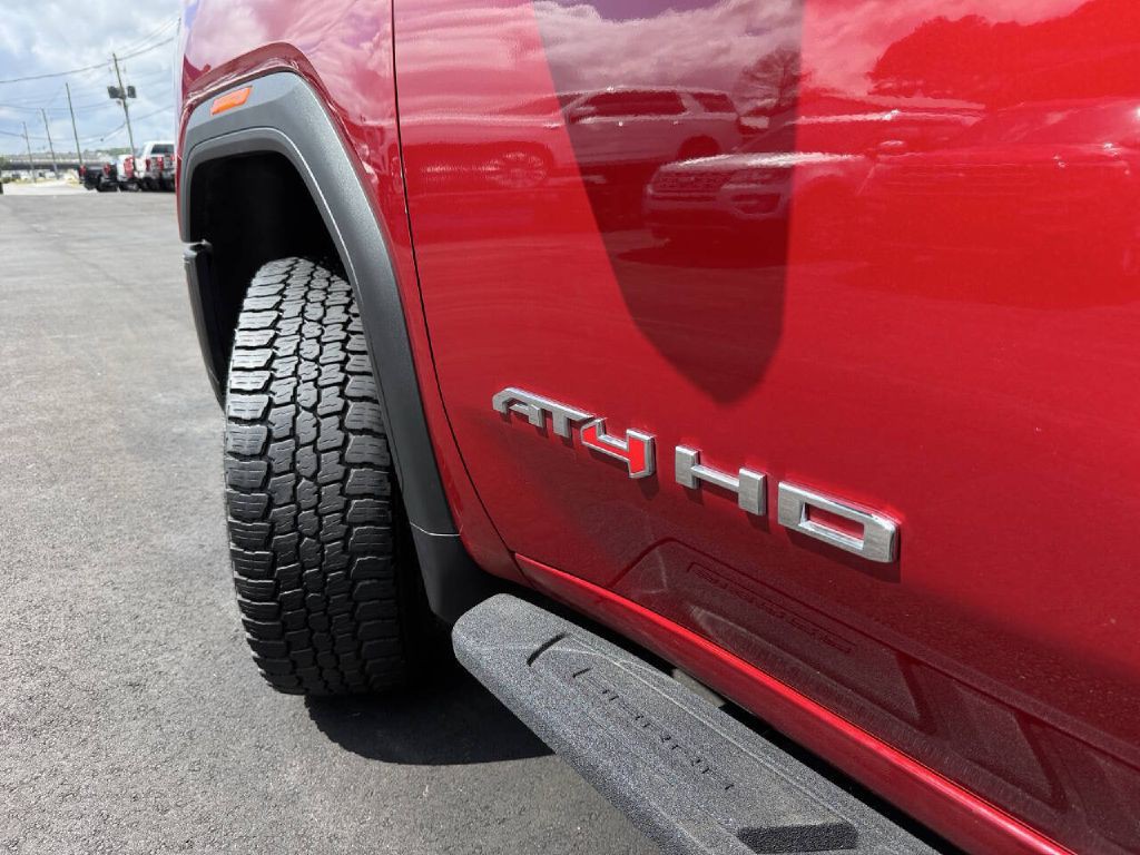 2024 GMC Sierra Image 25