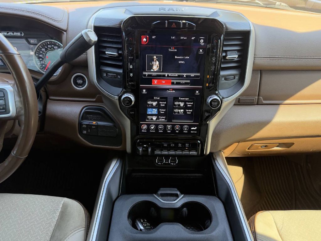 2021 RAM 2500 Image 16