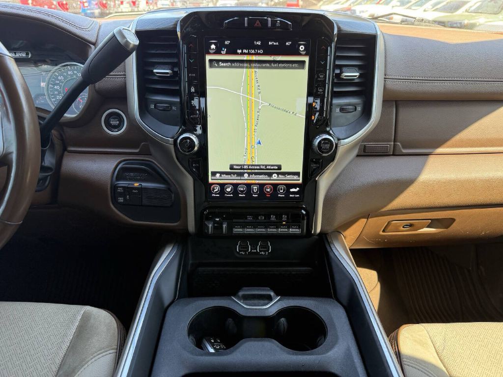 2021 RAM 2500 Image 17