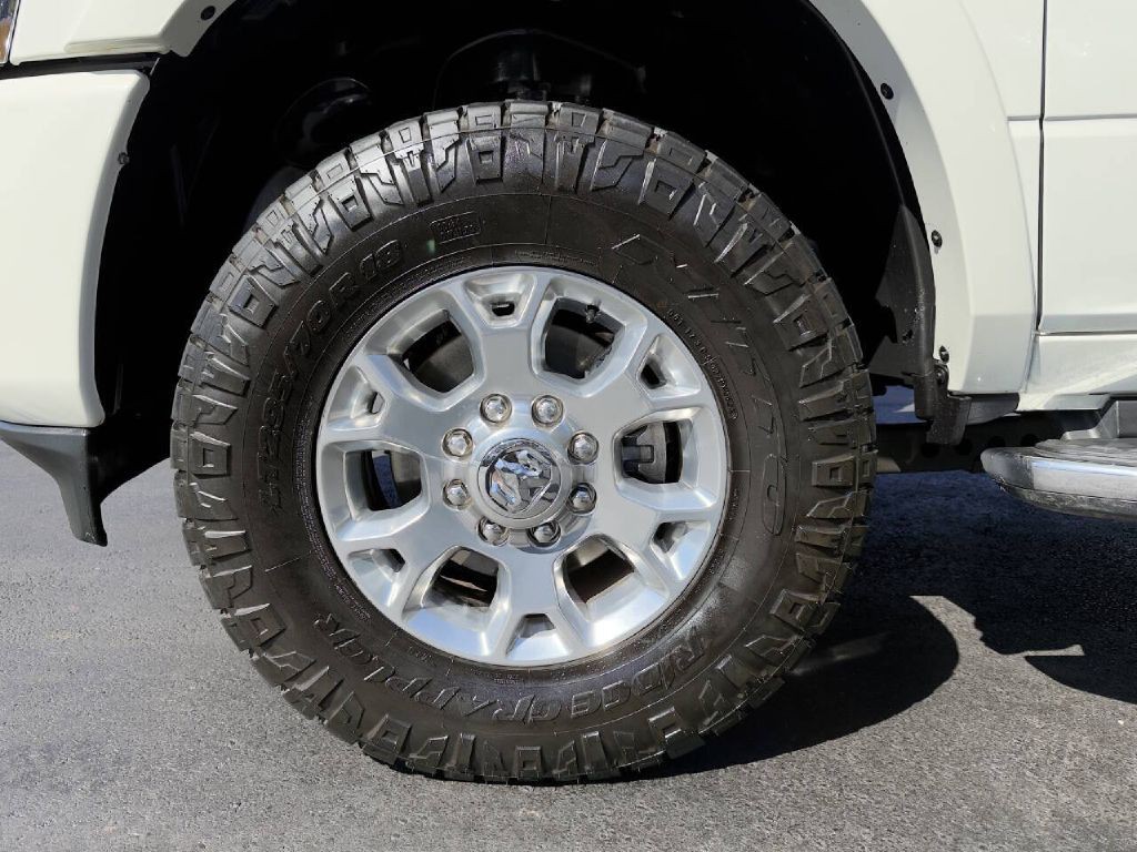 2021 RAM 2500 Image 24