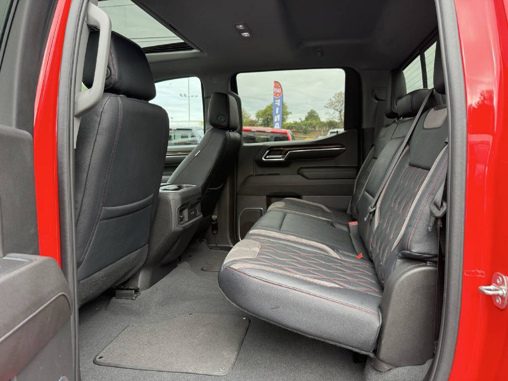 2023 Chevrolet Silverado 1500 Image 10