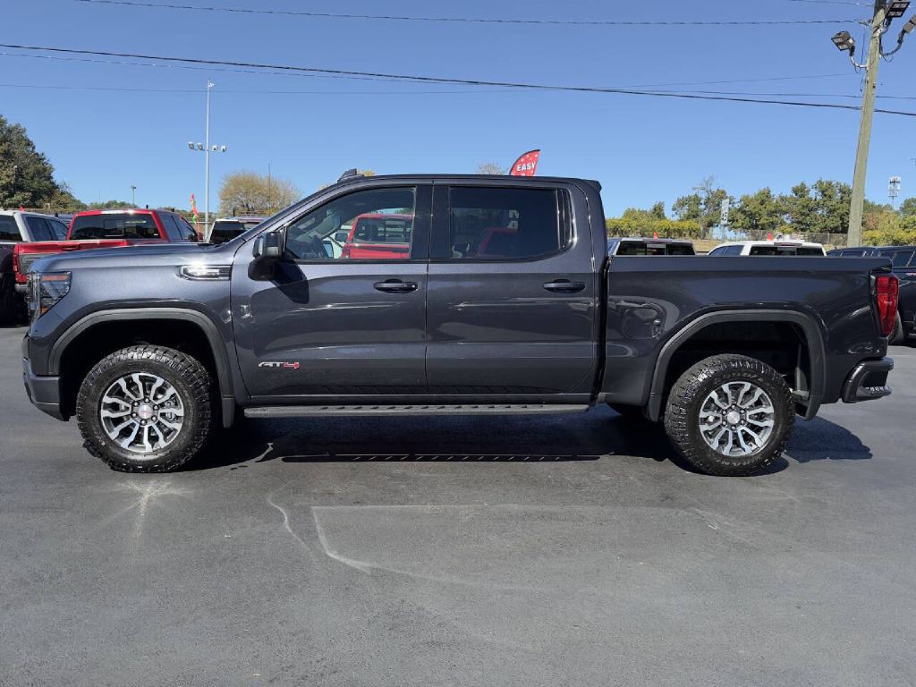 2022 GMC Sierra Image 4