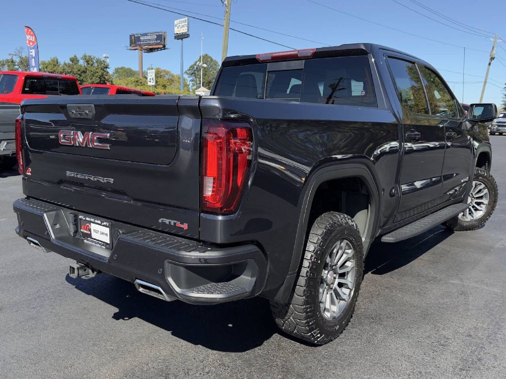 2022 GMC Sierra Image 8