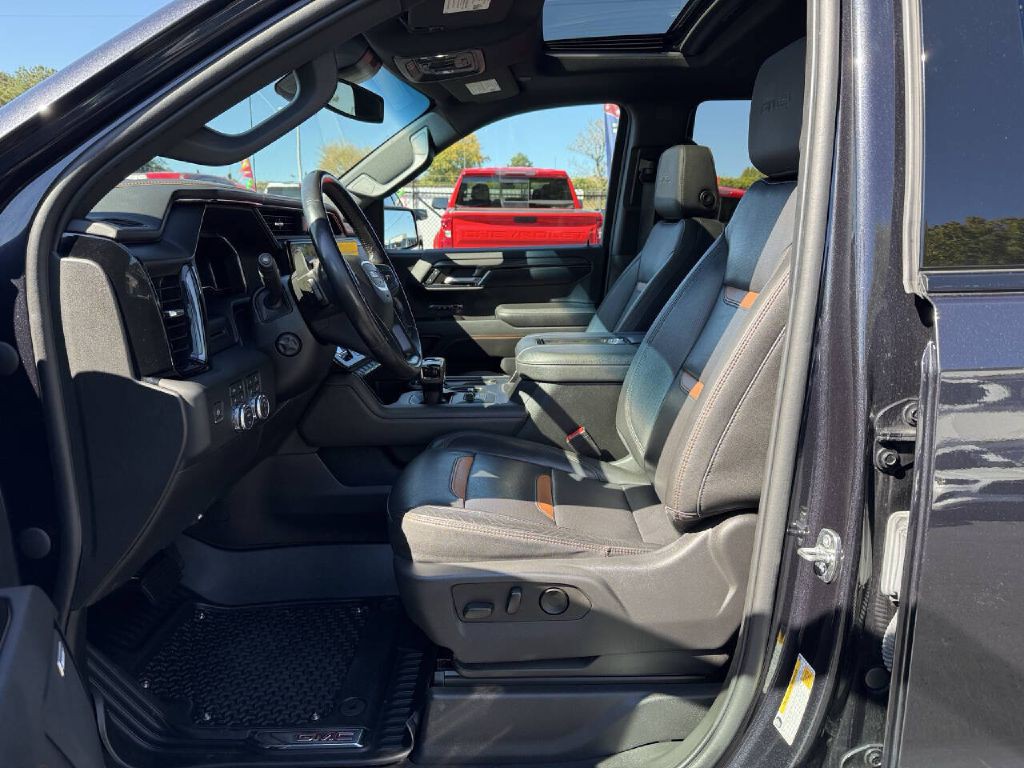 2022 GMC Sierra Image 10