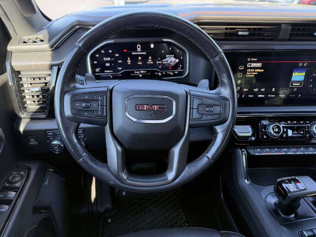 2022 GMC Sierra Image 16