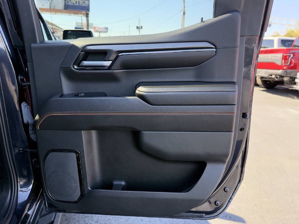 2022 GMC Sierra Image 24