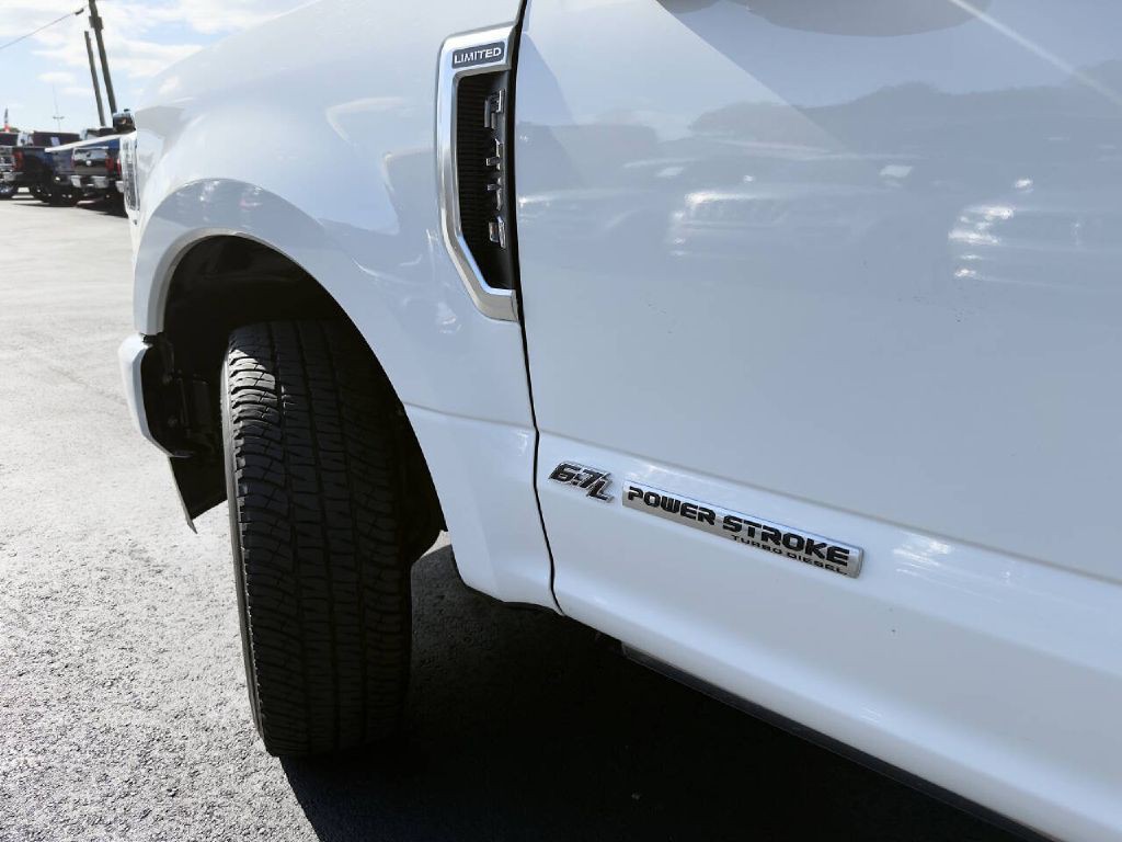 2021 Ford F-250 Image 23