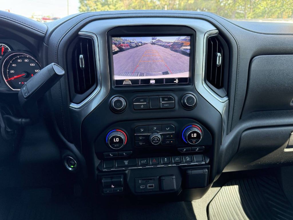 2020 Chevrolet Silverado 1500 Image 17