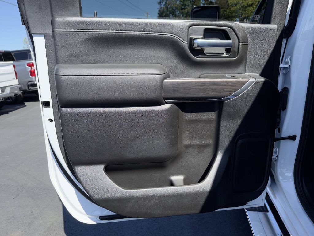 2020 Chevrolet Silverado 1500 Image 21