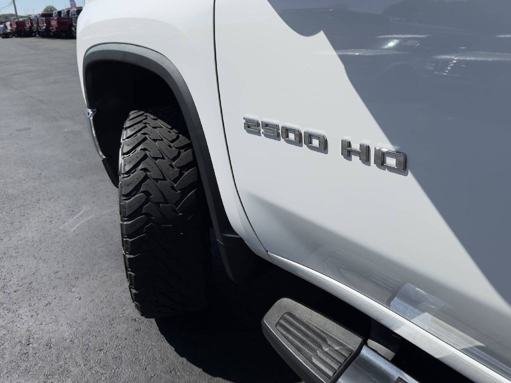 2020 Chevrolet Silverado 1500 Image 24