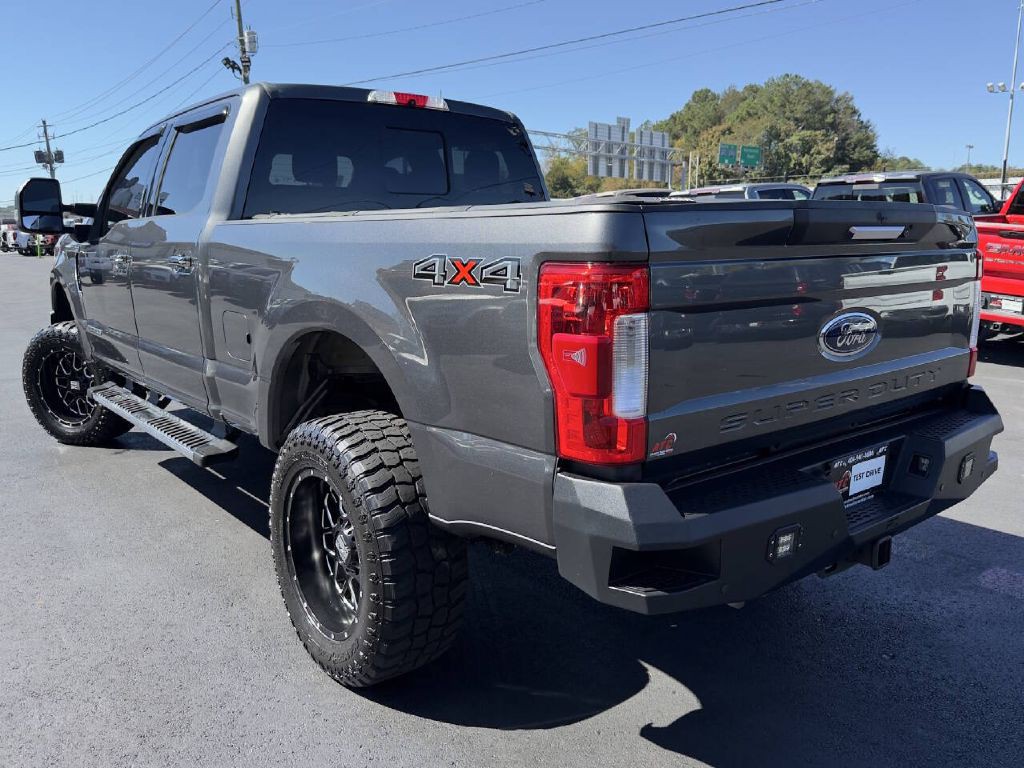 2017 Ford F-250 Image 6