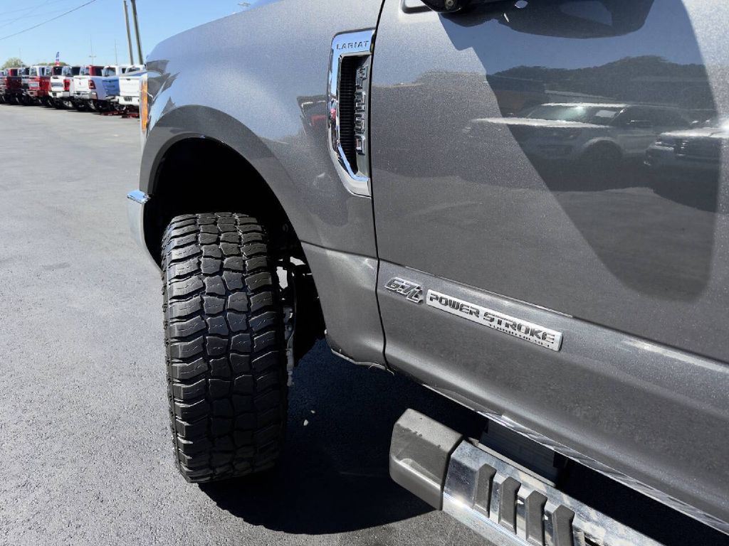 2017 Ford F-250 Image 22