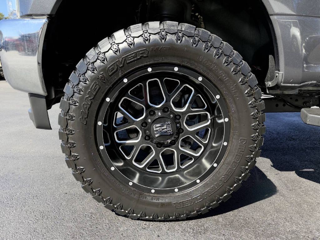 2017 Ford F-250 Image 23