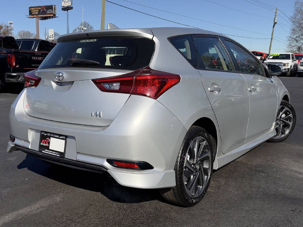 2017 Toyota Corolla Image 4