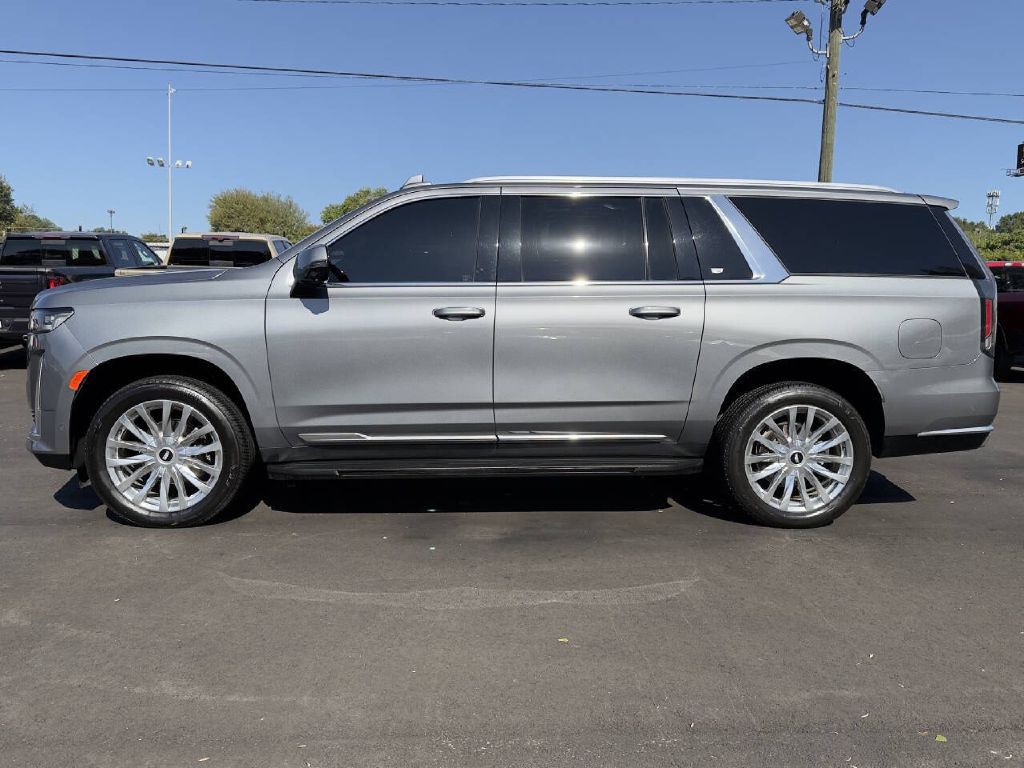 2021 Cadillac Escalade Image 4