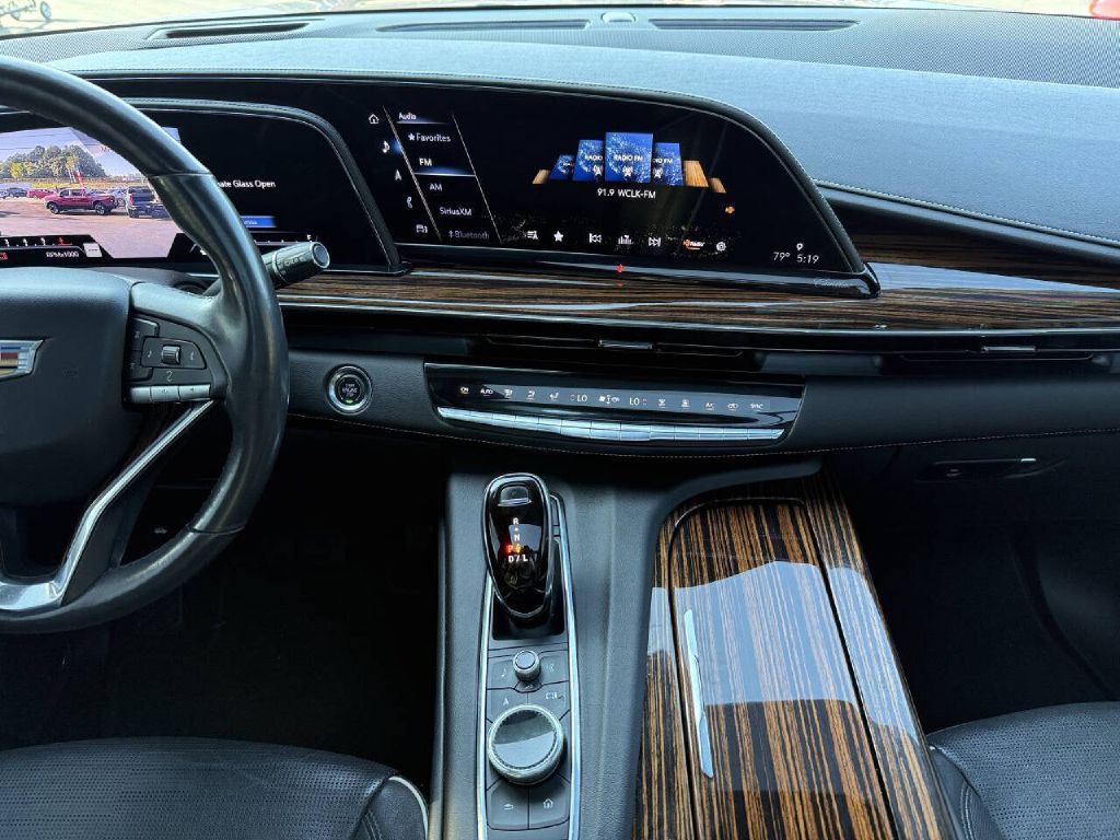 2021 Cadillac Escalade Image 20