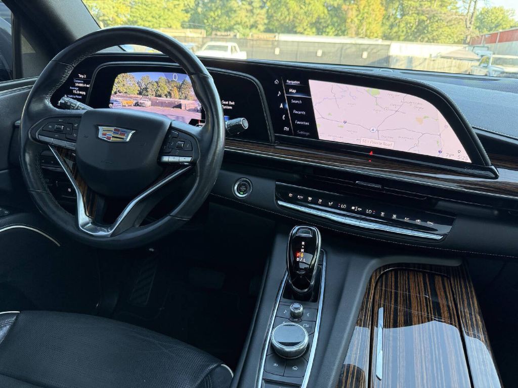 2021 Cadillac Escalade Image 21