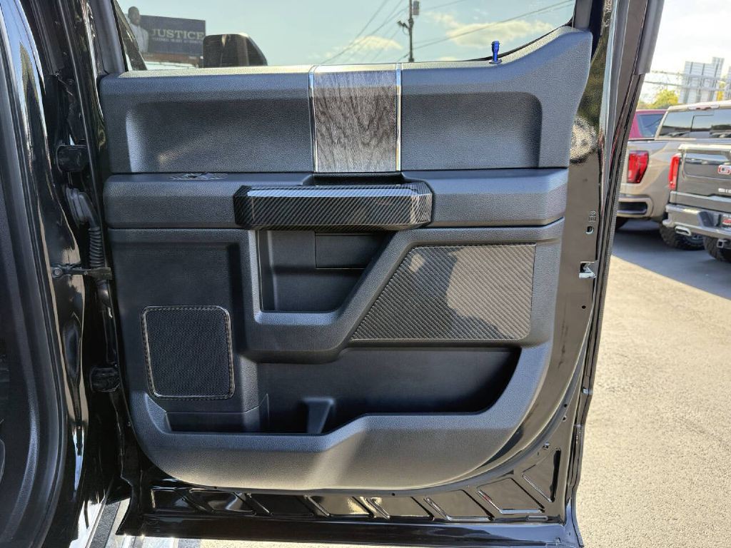 2018 Ford F-250 Image 22