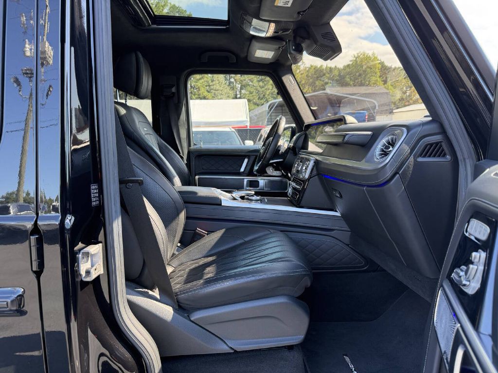 2019 Mercedes-Benz G-Class Image 12