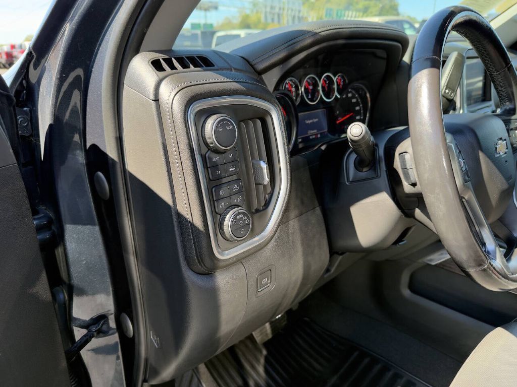 2020 Chevrolet Silverado 1500 Image 19