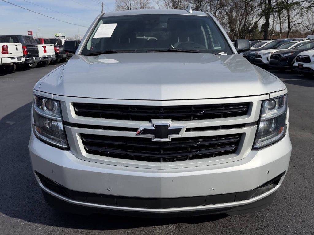 2018 Chevrolet Tahoe Image 2