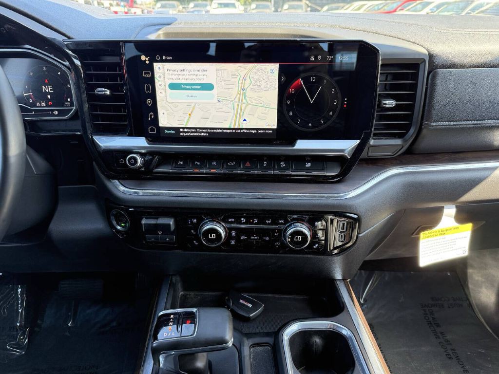 2024 GMC Sierra Image 19