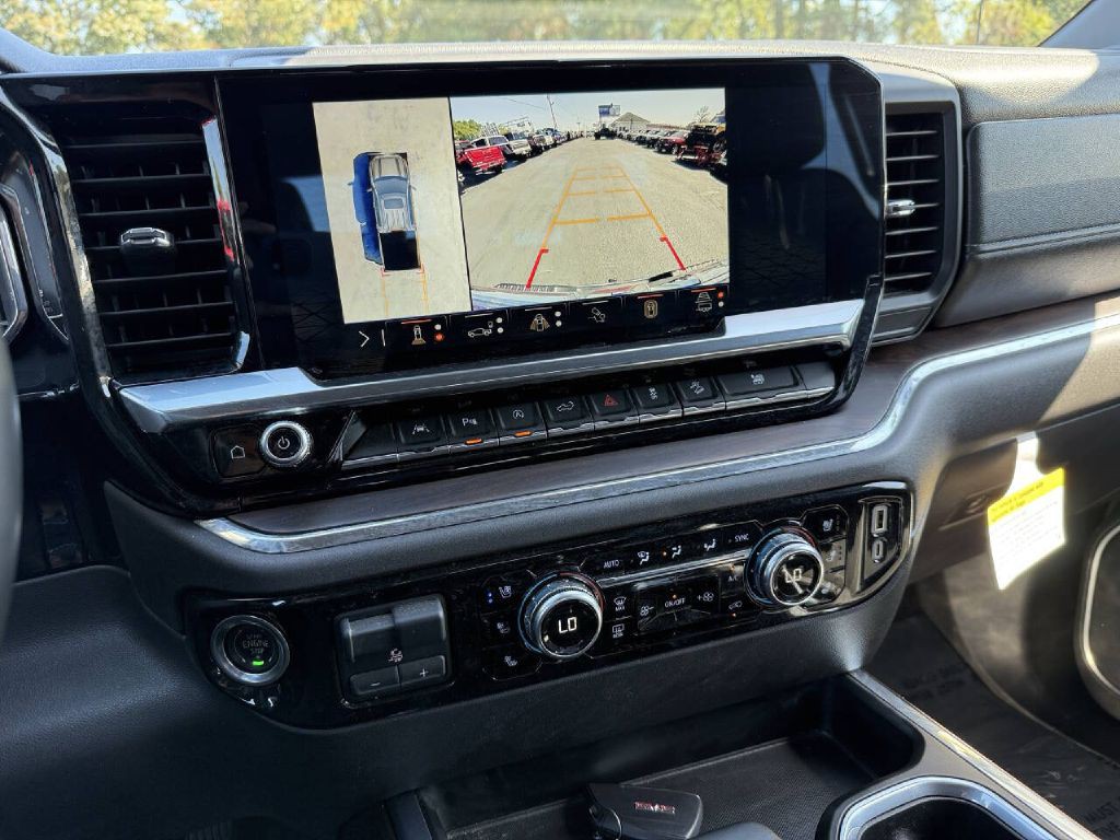 2024 GMC Sierra Image 20