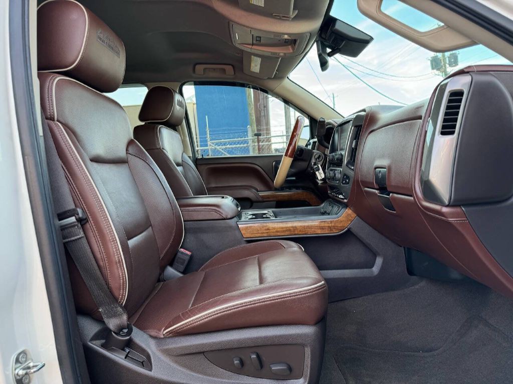 2015 Chevrolet Silverado 1500 Image 16