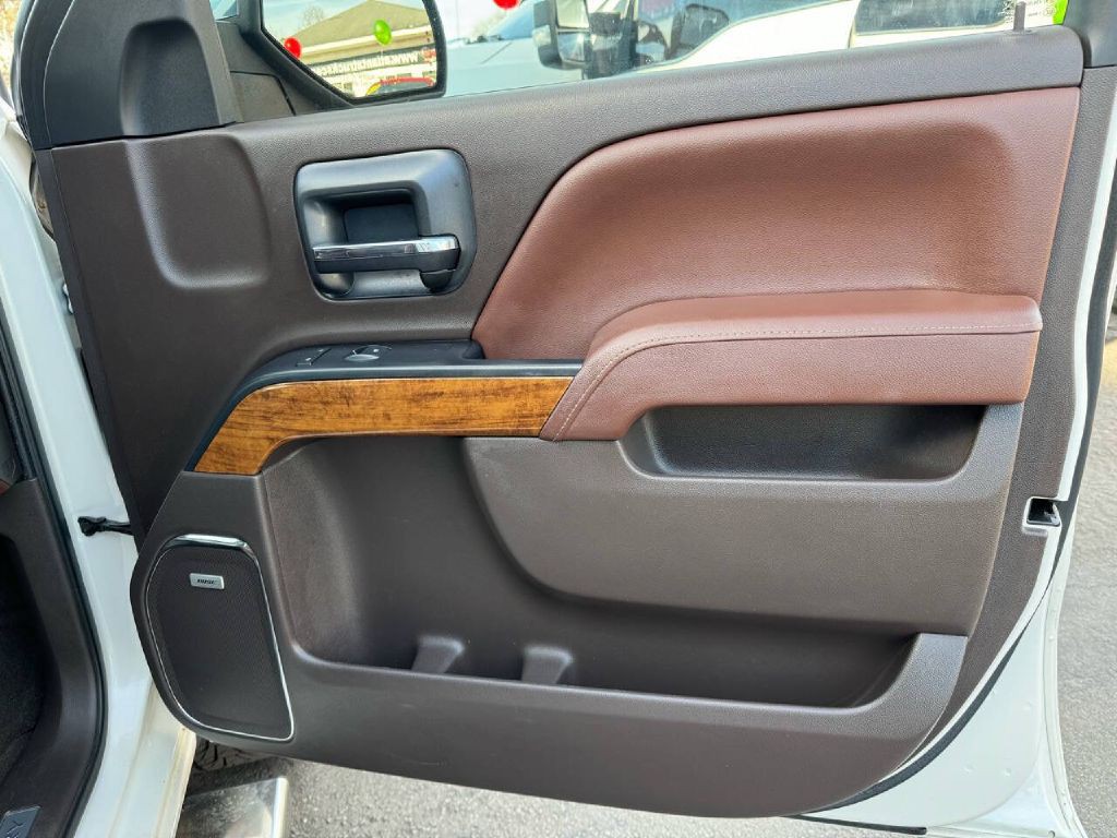 2015 Chevrolet Silverado 1500 Image 25