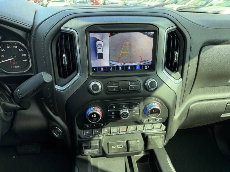 2020 GMC Sierra Image 17