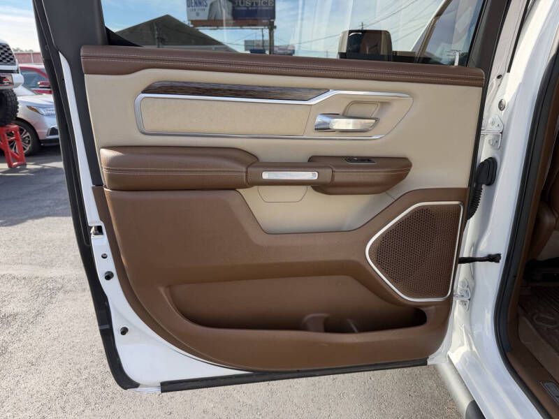 2020 RAM 1500 Image 22