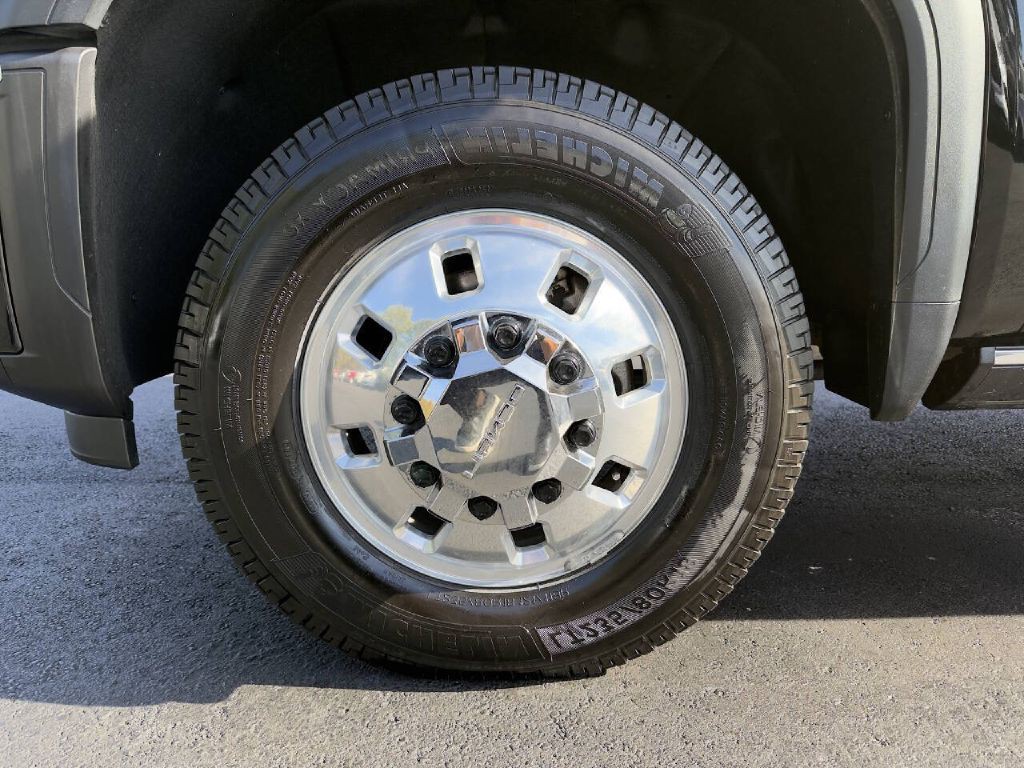 2024 GMC Sierra Image 24