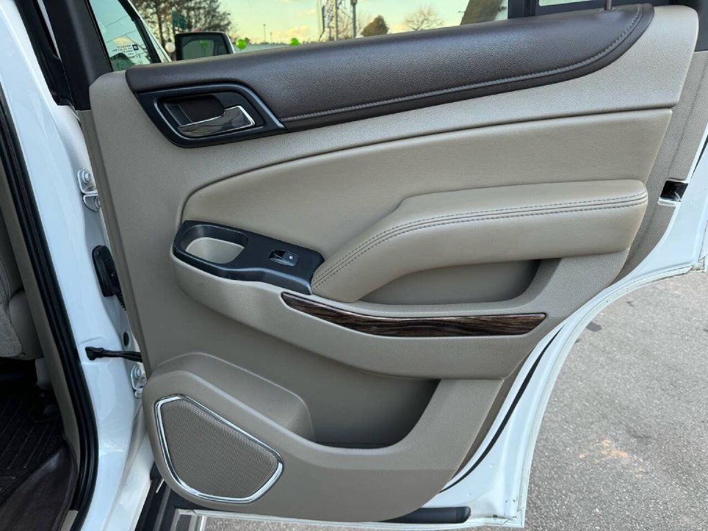 2018 GMC Yukon Image 28