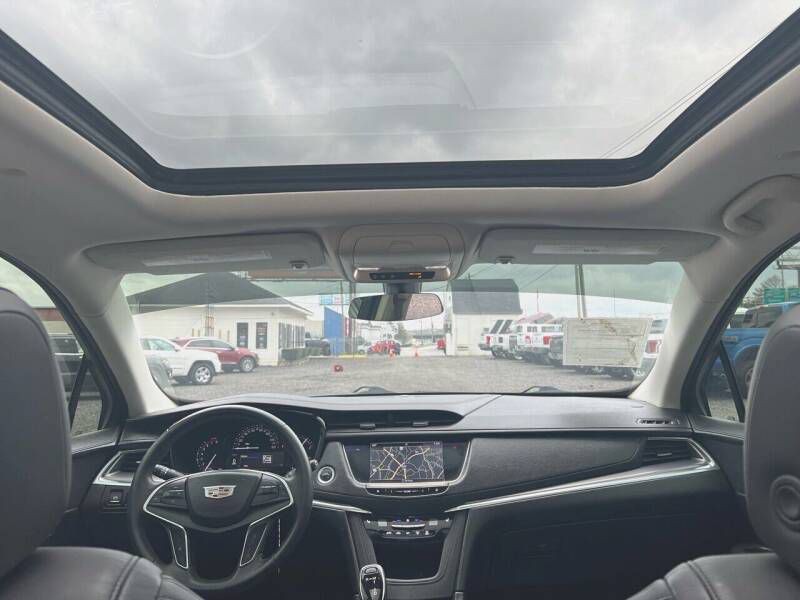 2017 Cadillac XT5 Image 18